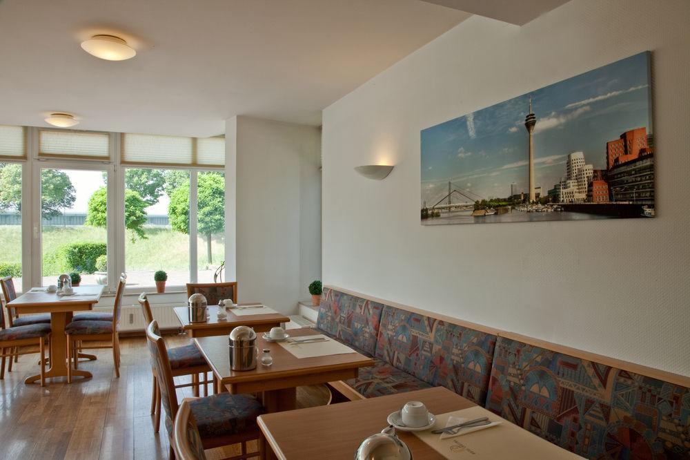 Hotel Chrisma Dusseldorf Luaran gambar