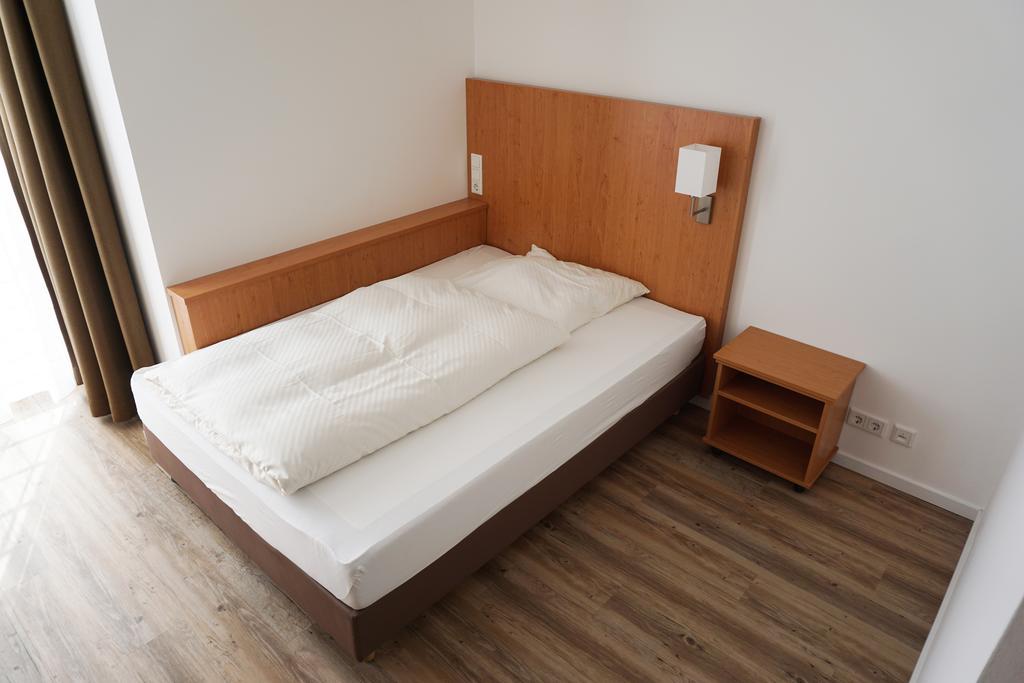 Hotel Chrisma Dusseldorf Luaran gambar