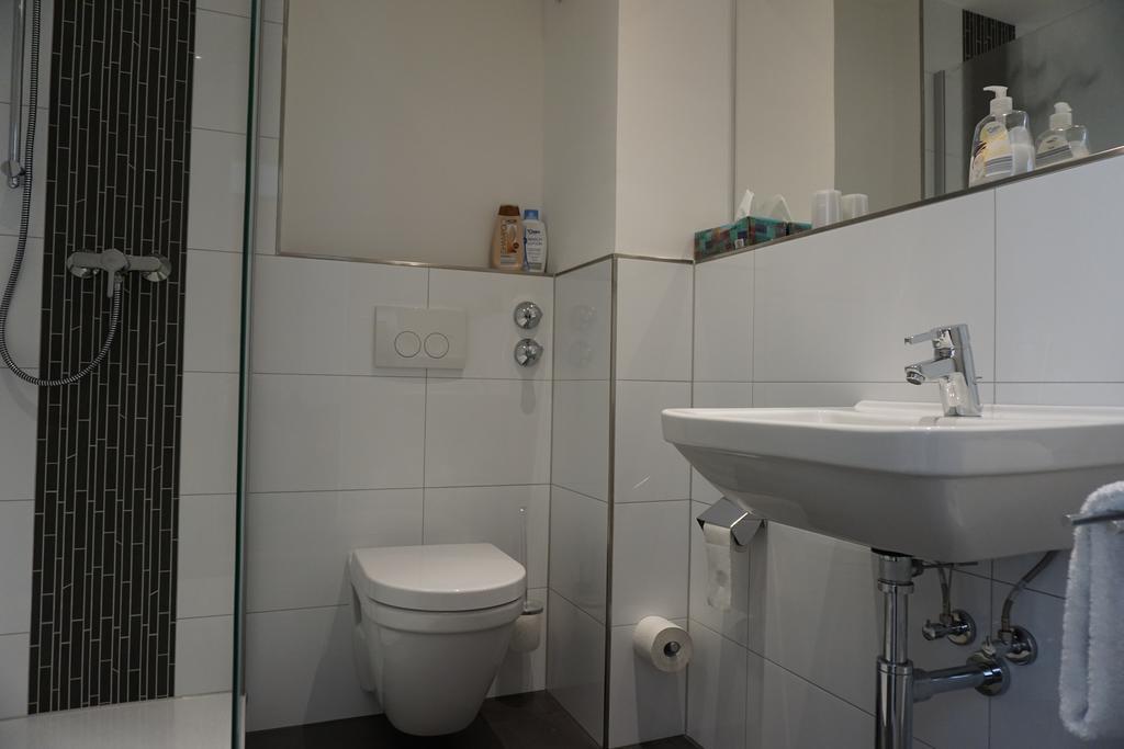 Hotel Chrisma Dusseldorf Luaran gambar