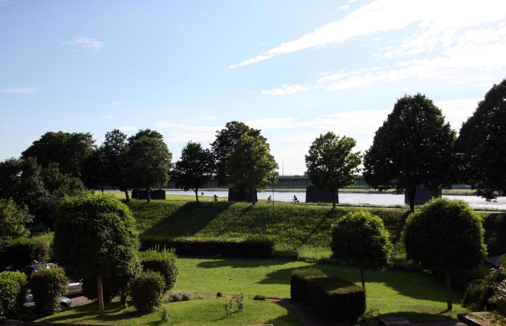 Hotel Chrisma Dusseldorf Luaran gambar