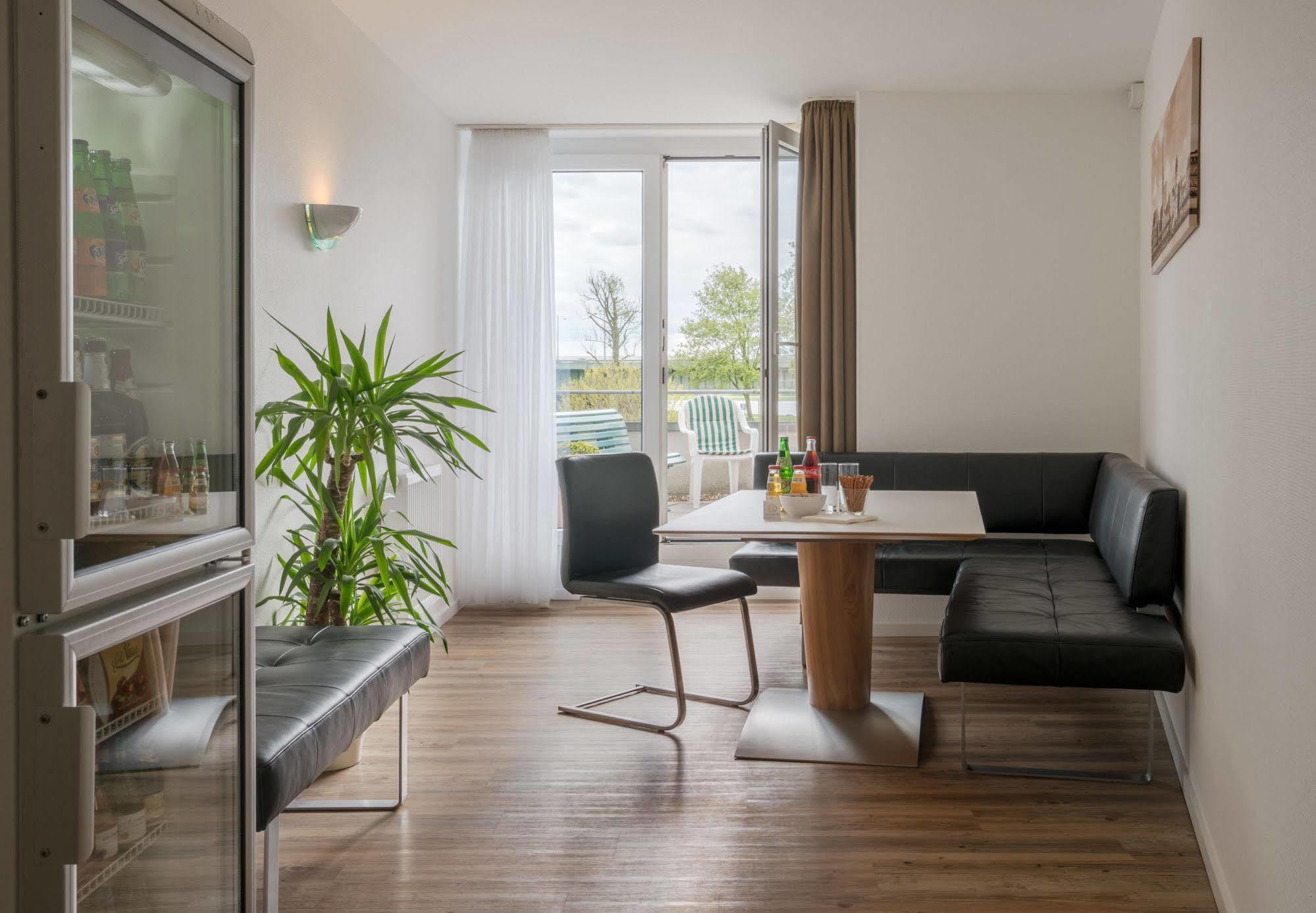 Hotel Chrisma Dusseldorf Luaran gambar